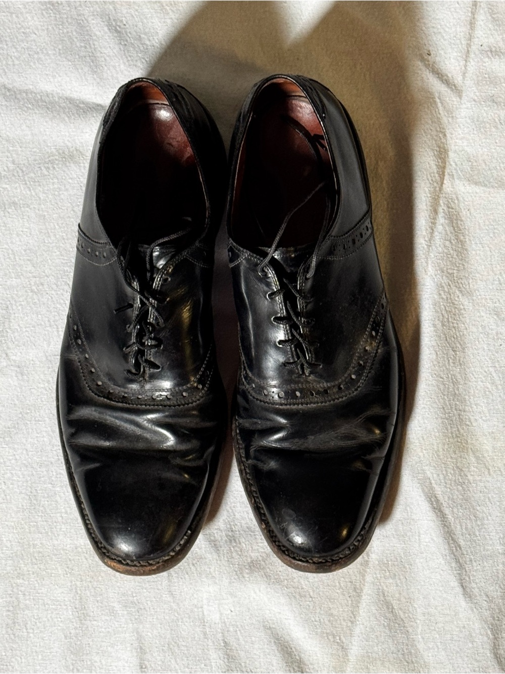 Allen Edmonds Cambridge – Black Brogue Oxford – Men’s 9.5 B